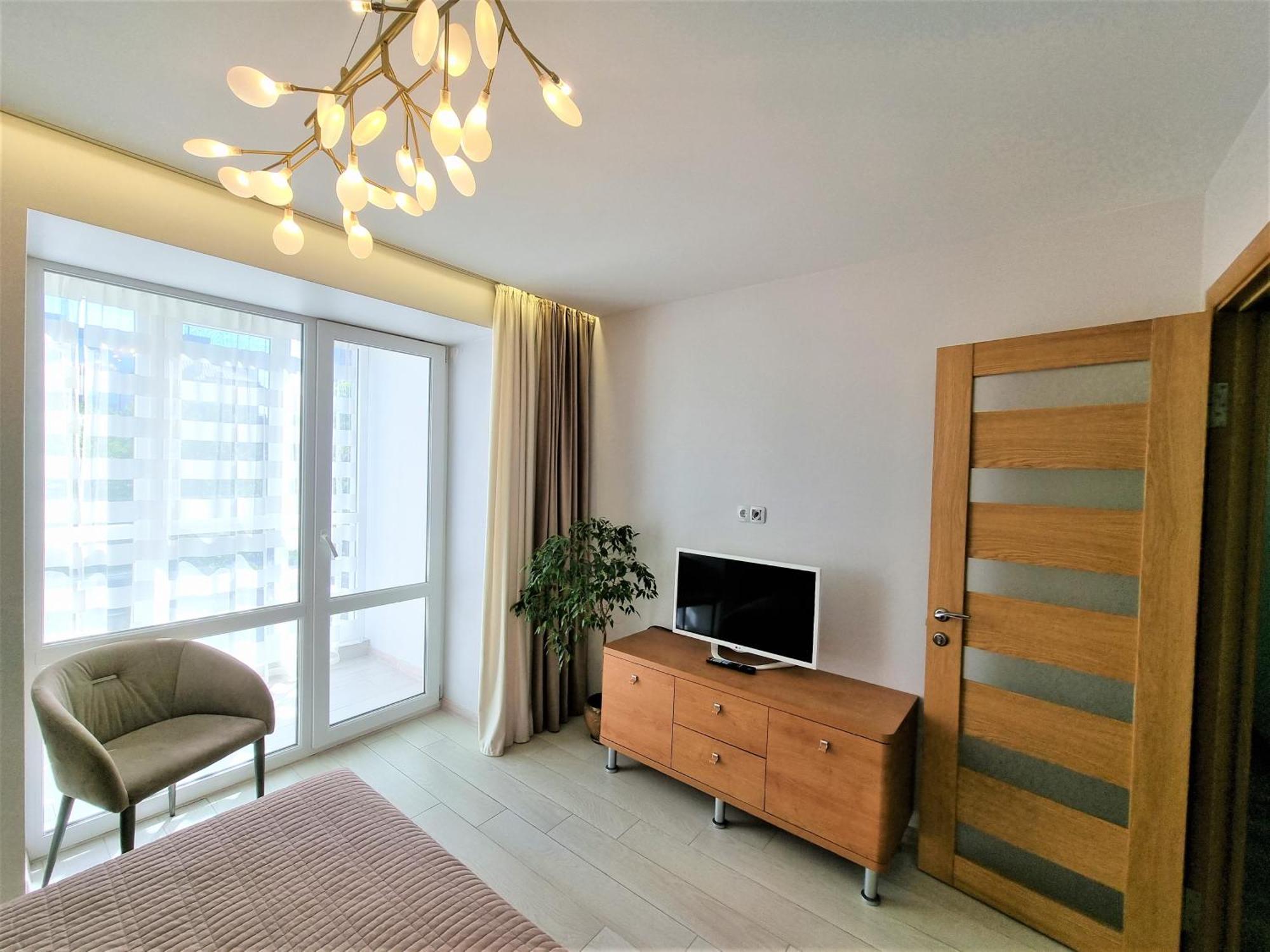 Apartment затишні вул глибока 24 *